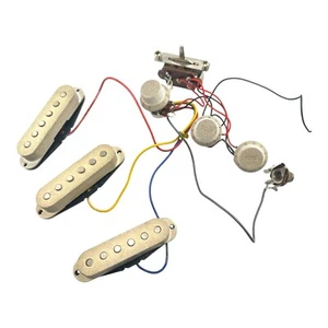 Fender Squier Strat Affinity 1998 Single-Coil Pickups Aged Relic Roadworn Covers - Picture 1 of 10