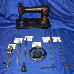 MINNESOTA "A" LONG SHUTTLE SEWING MACHINE ORIGINAL PARTS IN GOOD CONDITION - Picture 1 of 15