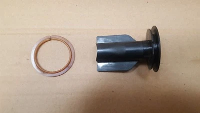 1990 1991 1992 1993 1994 1995 Yamaha FZR1000 carburetor slide  - Imagem 1 de 4