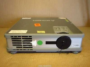 Projecteur Mitsubishi SL4SU SVGA 3LCD 1700 LUMENS - Pas de télécommande - TESTÉ OK - Photo 1/3