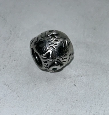 Pandora Raro Hueso de Pez Dije Verde Topacio Ojos 925 Ale De Colección Retirado Foto 1 de 4