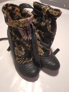 Botas al tobillo para mujer Uk5 de elección irregular negras florales Eu38 - Imagen 1 de 13