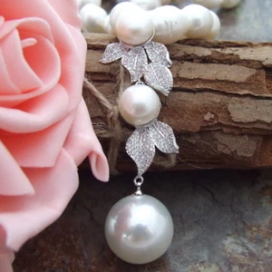 H090606 23'' White Rice Pearl Necklace CZ Pendant - Picture 1 of 4
