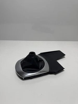 ✅2016-2024 MAZDA MX-5 MIATA CONSOLA CENTRAL BISEL DE CAMBIO PANEL FABRICANTE DE EQUIPOS ORIGINALES N243-64361 Foto 1 de 4