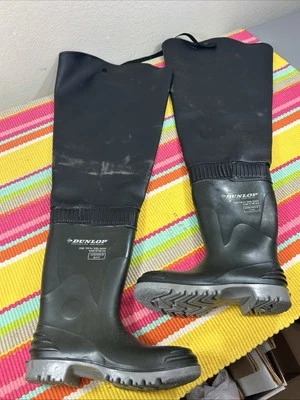 Dunlop Hip Waders Steel Toe & Shank Polyblend/PVC Black Boots USA Men’s US 6/7 M - Image 1 of 4