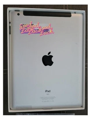 Tablet Plateada APPLE IPAD 3ª Generación 9.5" Retina WiFi+Celular 32GB Excelente con Caja Foto 1 de 4