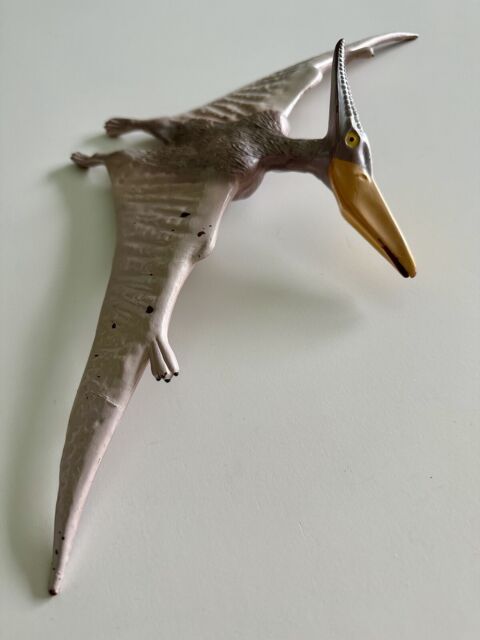 Higherbros Pterosaur Flying Dinosaur Toys Pterodactyl Figure Dinosaur  Figurine Toys Great for Birthday Gift for Kids- Large Size