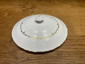 Royal Worcester GOLD CHANTILLY Round Tureen Lid or Casserole Dish Lid Spare - Picture 1 of 5