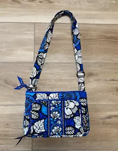 Vera Bradley Hipster Crossbody Purse in Blue Bayou - Picture 1 of 6