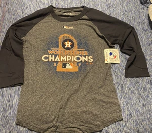 Women's M Houston Astros Majestic Navy 2017 WS Champion 3/4 Sleeve Shirt NWT - Picture 1 of 3