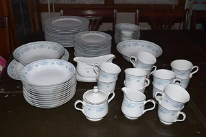 Collectible set of Ecko China Winsford pattern 66 pieces in excellent condition! - Picture 1 of 12