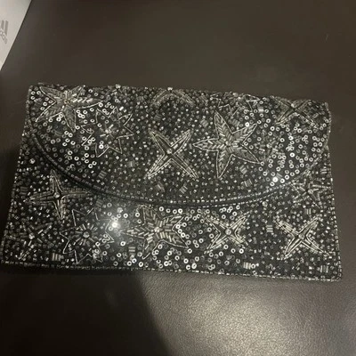 Nova lantejoula cintilante com miçangas Lulu NYC feita à mão  - Imagem 1 de 4