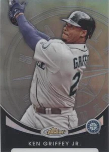 2010 Topps Finest - Ken Griffey Jr #65 Refractor /599 - Picture 1 of 1
