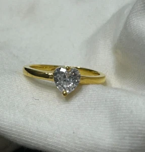 1Ct Heart Cut Simulated Diamond Women's Engagement Ring 14K Yellow Gold Plated - Imagen 1 de 7