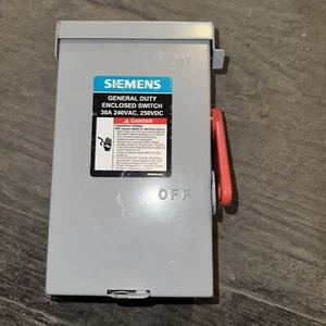 Siemens Electrical GF221NA General Duty Enclosed Safety Switch 30A 240VAC 250VDC - Picture 1 of 3