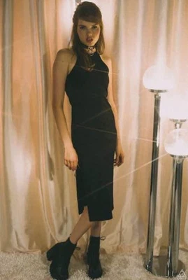 VESTIDO UNIF OFF DUTY/NEGRO Foto 1 de 4