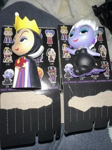 Disney VILLAINS Funko Mystery Minis THE EVIL QUEEN 1/6 Snow White & URSULA - Picture 1 of 3