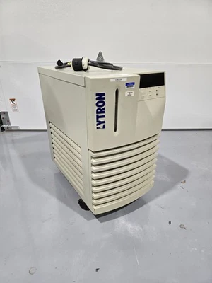 Enfriador de recirculación Lytron RC022J02BB1 200/230V 60HZ 1,3 GPM 10 amperios Foto 1 de 4