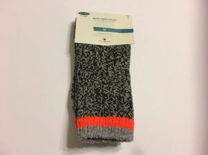 Old Navy Boys Crew Socks Shoe Sizes 13-3Y Medium - Picture 1 of 4