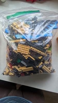 Mega Bloks Mixed Building Bricks Lot 4.5 Pounds Mostly Military, Some Dragons  - Image 1 of 4