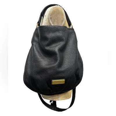 Excelente Bolso Bandolera Hobo de Hombro Marc by Marc Jacobs Guijarro Cuero Negro Foto 1 de 4