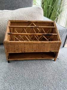 Organizer da scrivania vintage in vimini rattan bambù tessuto porta lettere Boho MCM - Foto 1 di 15