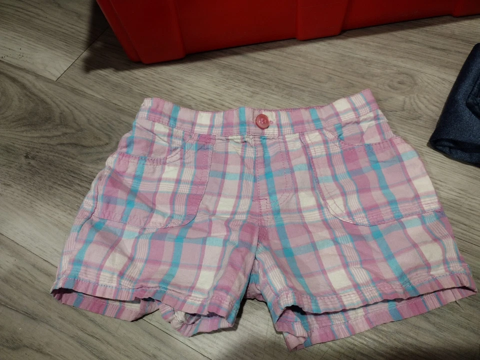 Pantalones cortos a cuadros Faded Glory Foto 1 de 1