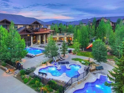 Ski-in Ski out, 5 star Resort in Breckenridge, that sleeps 8 - Image 1 of 4