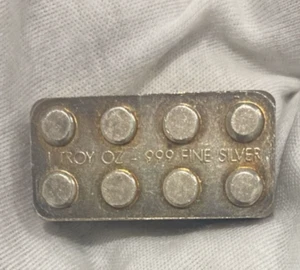 1 oz silver Lego Stacker Brick .999 pure silver bullion - Picture 1 of 3