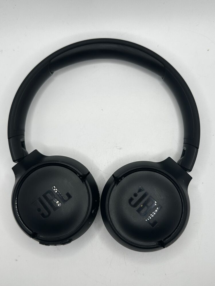 JBL 660NC Wireless Bluetooth Over the Ear Wireless - Black - Noise cancelling!!!
