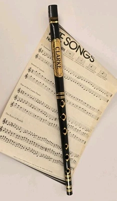 Clarke Tin Whistle Key of D - Grabadora de flauta Black Irish Penny Whistle Foto 1 de 4