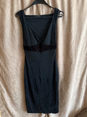 Vestido justo feminino Gucci preto 38 formal gola V - Imagem 1 de 4