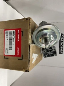 NEW HONDA STRING WEED TRIMMER GEAR BOX CASE HHT25S HHT31S HHT35S 41100-VH8-643 - Picture 1 of 5