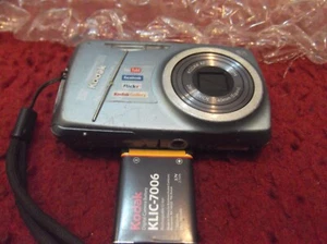 Kodak EasyShare M550 12.0MP 5x Digital Camera - Blue - Picture 1 of 12