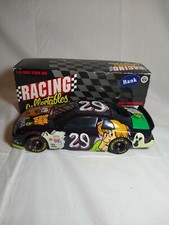 1996 RACING CLUB OF AMERICA #29 SCOOBY DOO 1:24 SCALE MONTE CARLO BANK WITH KEY