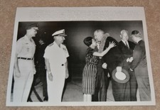 ORIGINAL PRESS PHOTO PRESIDENT LYNDON BAINES JOHNSON VINTAGE HAWAII VIETNAM