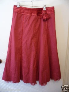 Rockabilly dark red City Casuals size 12 Pinup cotton skirt with net hem brooch - Picture 1 of 9