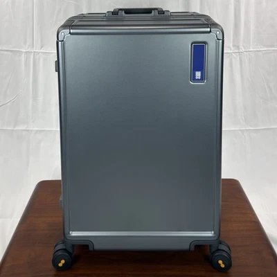 LEVEL8 Hegent  24” Checked Aluminum Frame Hardshell Spinner Suitcase (Grey) - Image 1 of 4