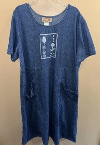 Damen 24W Jeanskleid, 1980 Studio Ease Fronttaschen Blumenmuster Baumwolle 100% - Bild 1 von 5
