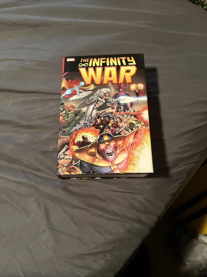 The Infinity War Omnibus Marvel tapa dura Foto 1 de 1