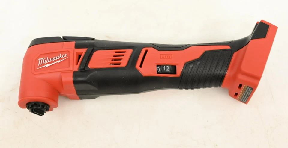 Milwaukee 2626-20 M18 18V Lithium-Ion Cordless Oscillating Tool - Red