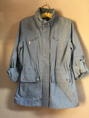 Chaqueta anorak pequeña con capucha Style & Co para mujer manga larga cremallera completa azul lavado Foto 1 de 4