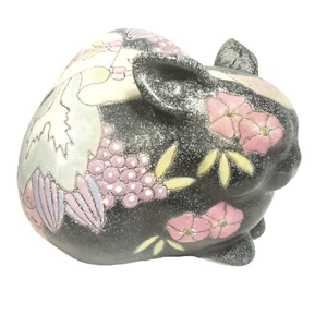 Ofen Kunst Keramik schlafende Katze Figur strukturiert Pastell Blumen Vintage Gartendeko - Bild 1 von 9