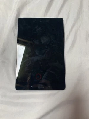 ASUS ZENPAD P00J TABLET WORKING - Image 1 of 4