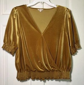 Madewell Medium Crossover Velour Top Ecru mit kurzen Ärmeln - Bild 1 von 6