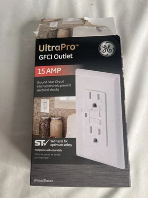 GE UltraPro GFCI Outlet 15A 防篡改双面支架 白色 — 第 1/4 张图片