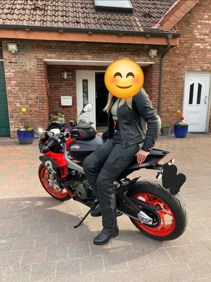 Modeka "Helena" 2-teilige Motorradkombi für Frauen, Leder, Black - Bild 1 von 4
