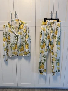 Averie Saks Fifth Avenue Lemon Two Piece Shorts Pajama Set Women’s Size Small - Picture 1 of 11