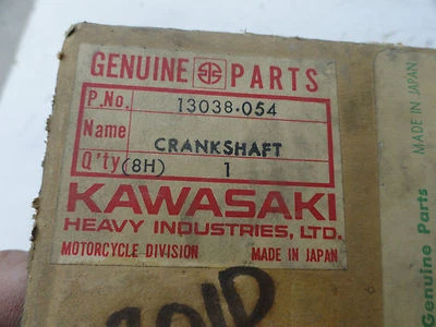 KAWASAKI KD125 KE125 KX125 RIGHT HALF CRANKSHAFT NOS OEM  PT# 13038-054 OM7 Foto 1 de 4