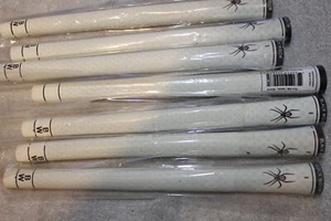 Blackwidow Golf grips lot of 8 Tour silk, white round BWTS1-WH - Picture 1 of 3